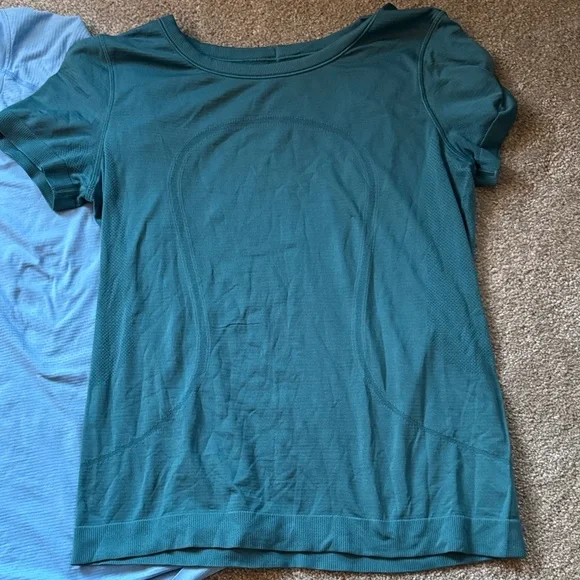 lululemon athletica Blue and Teal Short Sleeve Tees - Picture 2 of 6